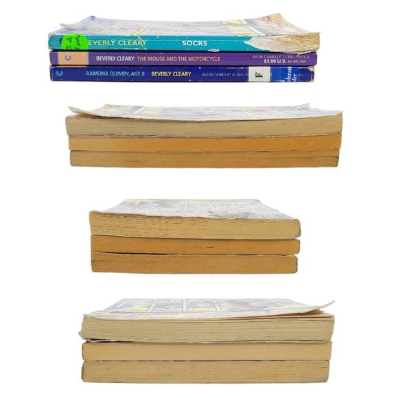 Beverly Cleary The Mouse And The Motorcycle Ramona Quimby Socks Paperback Lot - Picture 3 of 10